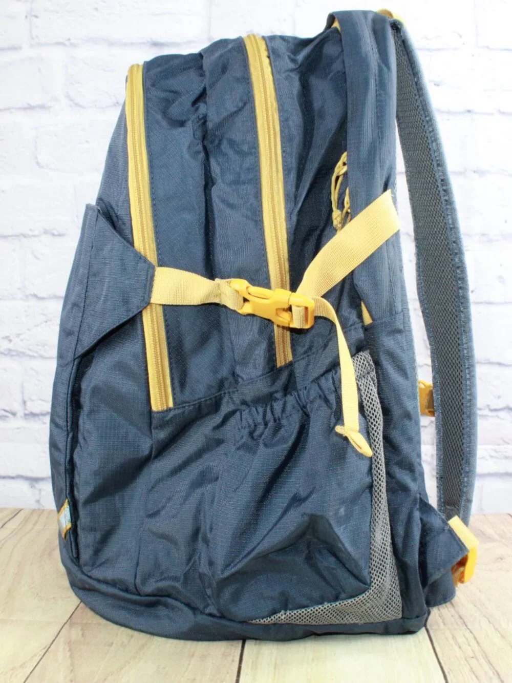 LL Bean Unisex Navy Adult Comfort Carry Portable Locker Pack 42L Hiking Backpack